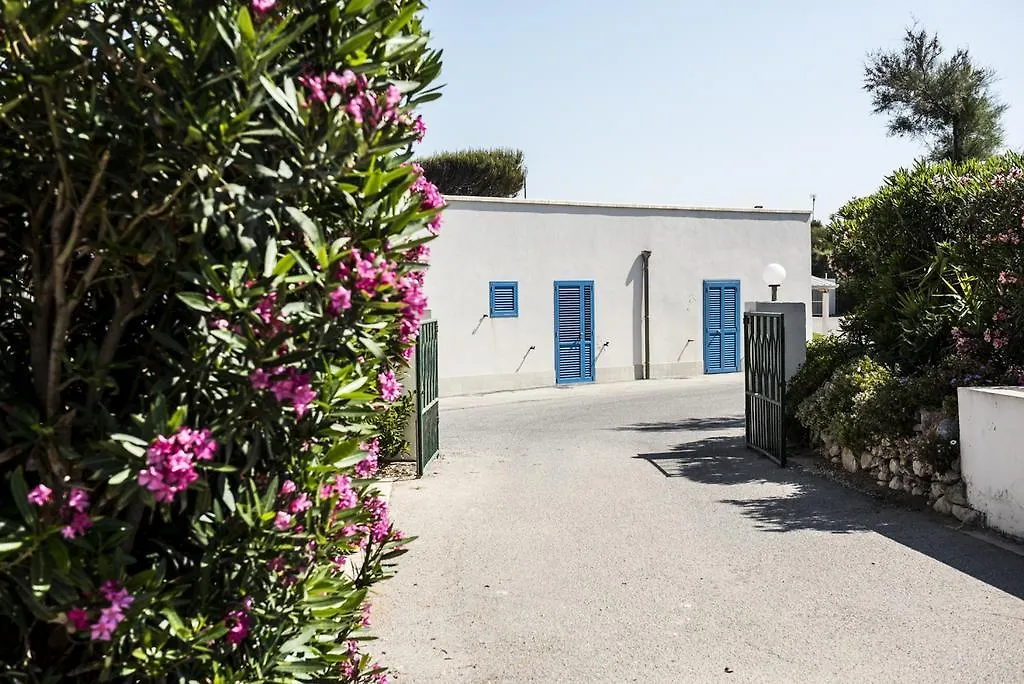 Rocca Dei Tramonti Villa Punta Braccetto Campsite